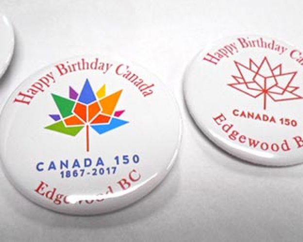 Canada 150 Custom Buttons